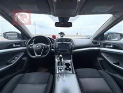 نيسان ماكسيما